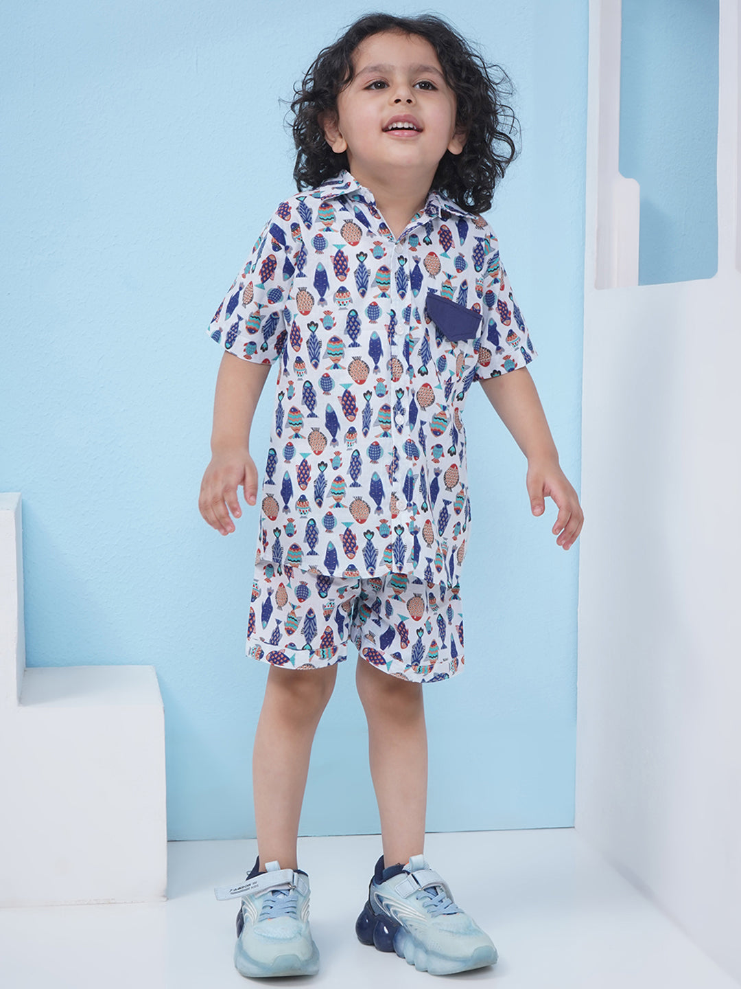 Boys Motifs Printed Short Set - White & Blue