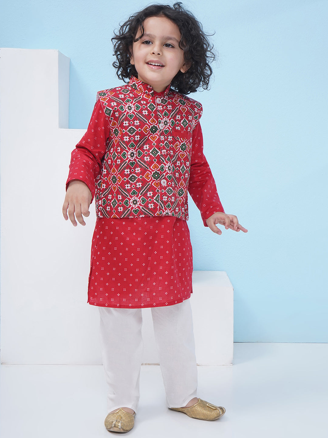 Boys Patola Print Cotton Kurta with Pajama With Jacket - Red