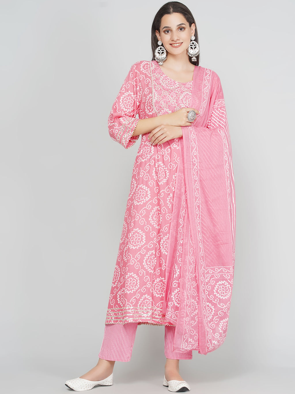Gota Patti Bandhani Print Suit Set - Baby Pink