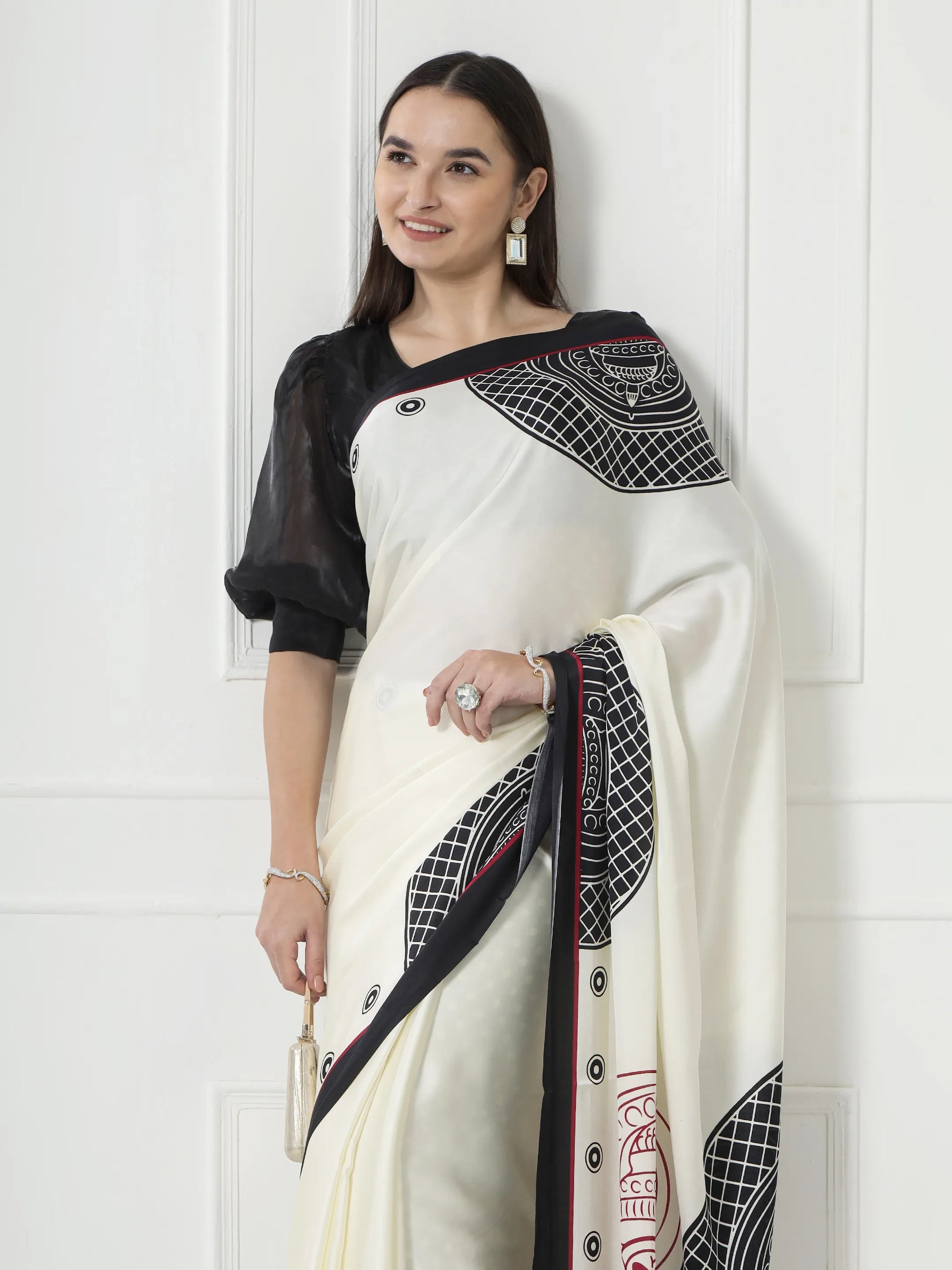 Kuchipudi Tarangini - Black