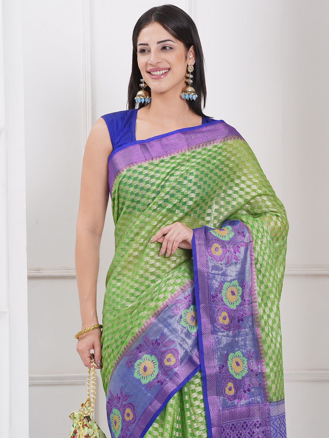 Banarasi Pure Georgette Floral Woven Saree – Green