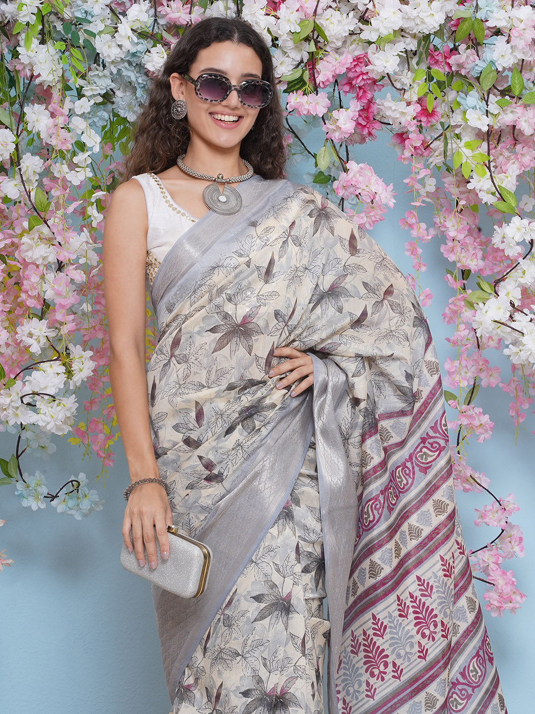 Cotton Silk Jacobean Pattern Saree - Grey