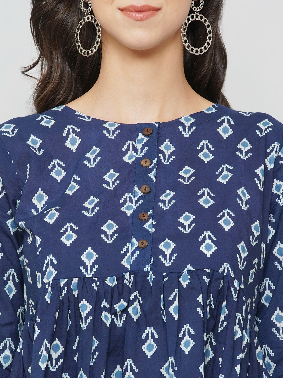 Trendy womens tops