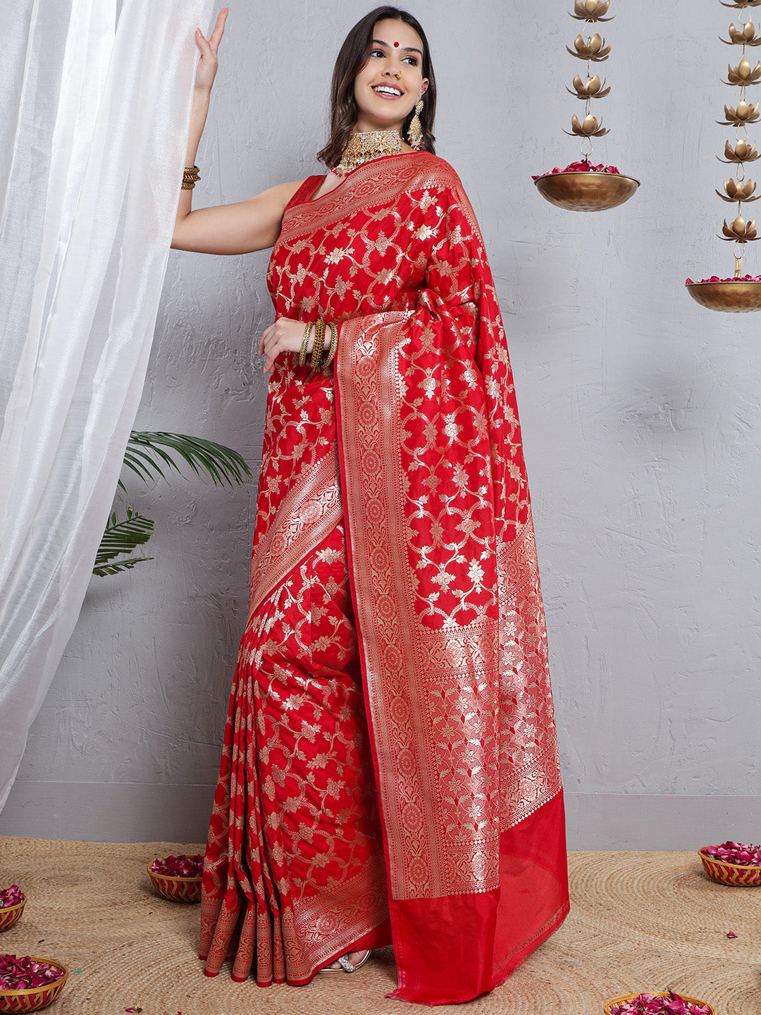 Banarasi Handloom Katan Silk Saree - Red