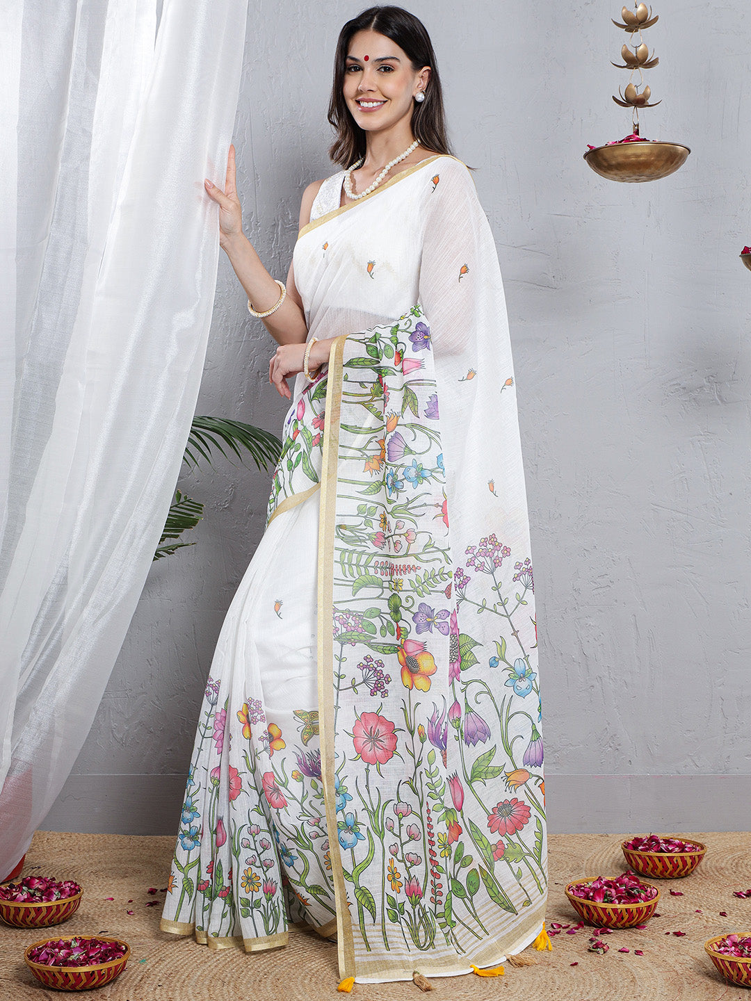Floral Printed Soft Linen Saree - Multicolour