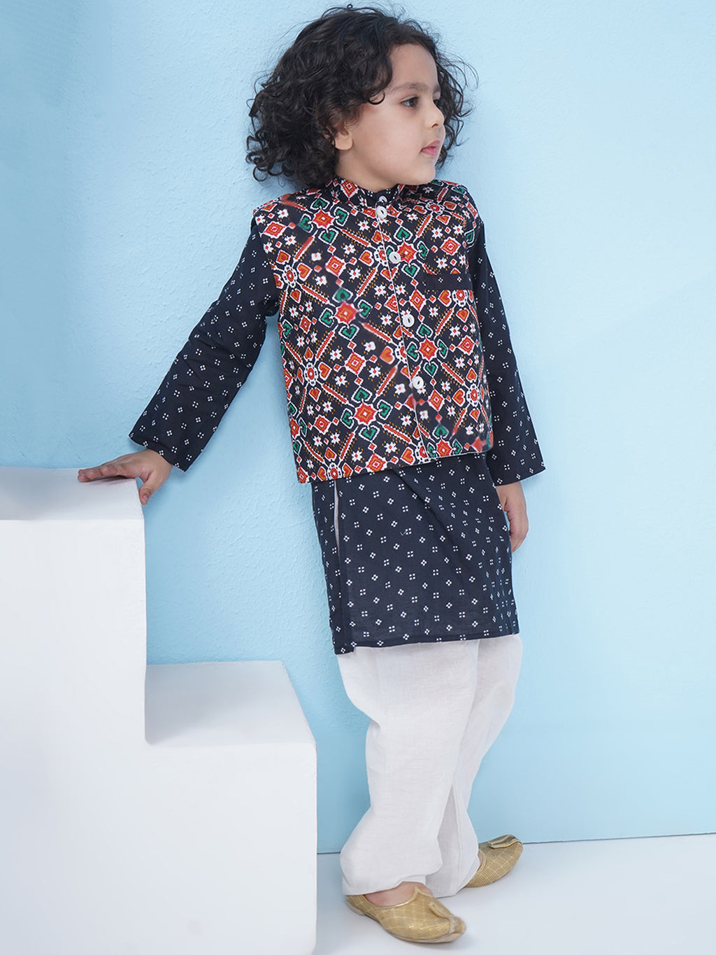 Boys Patola Print Cotton Kurta with Pajama With Jacket - Dark Blue