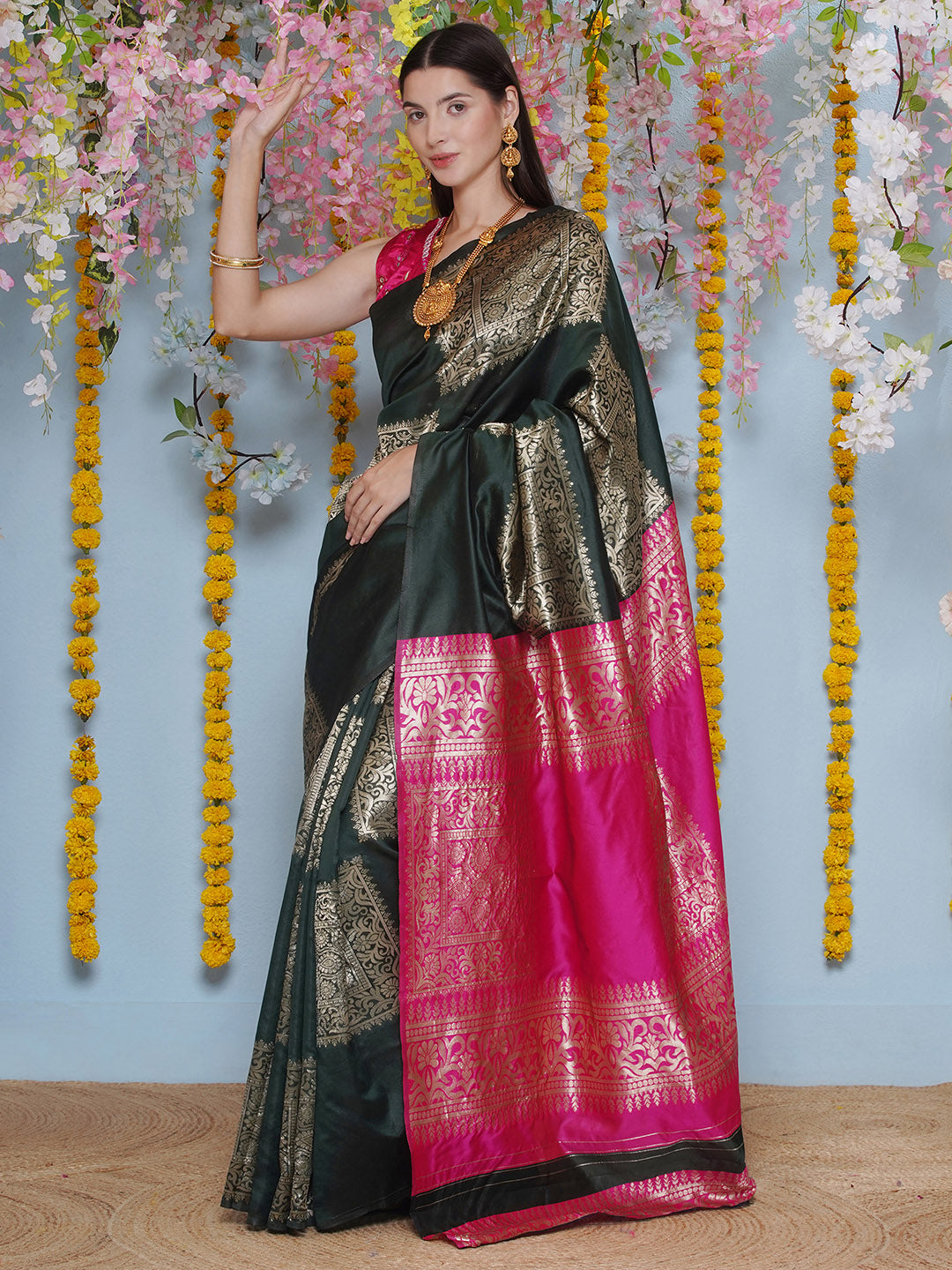 Silk Jacquard Zari Kanjeevaram Saree - Dark Green & Magenta Pink