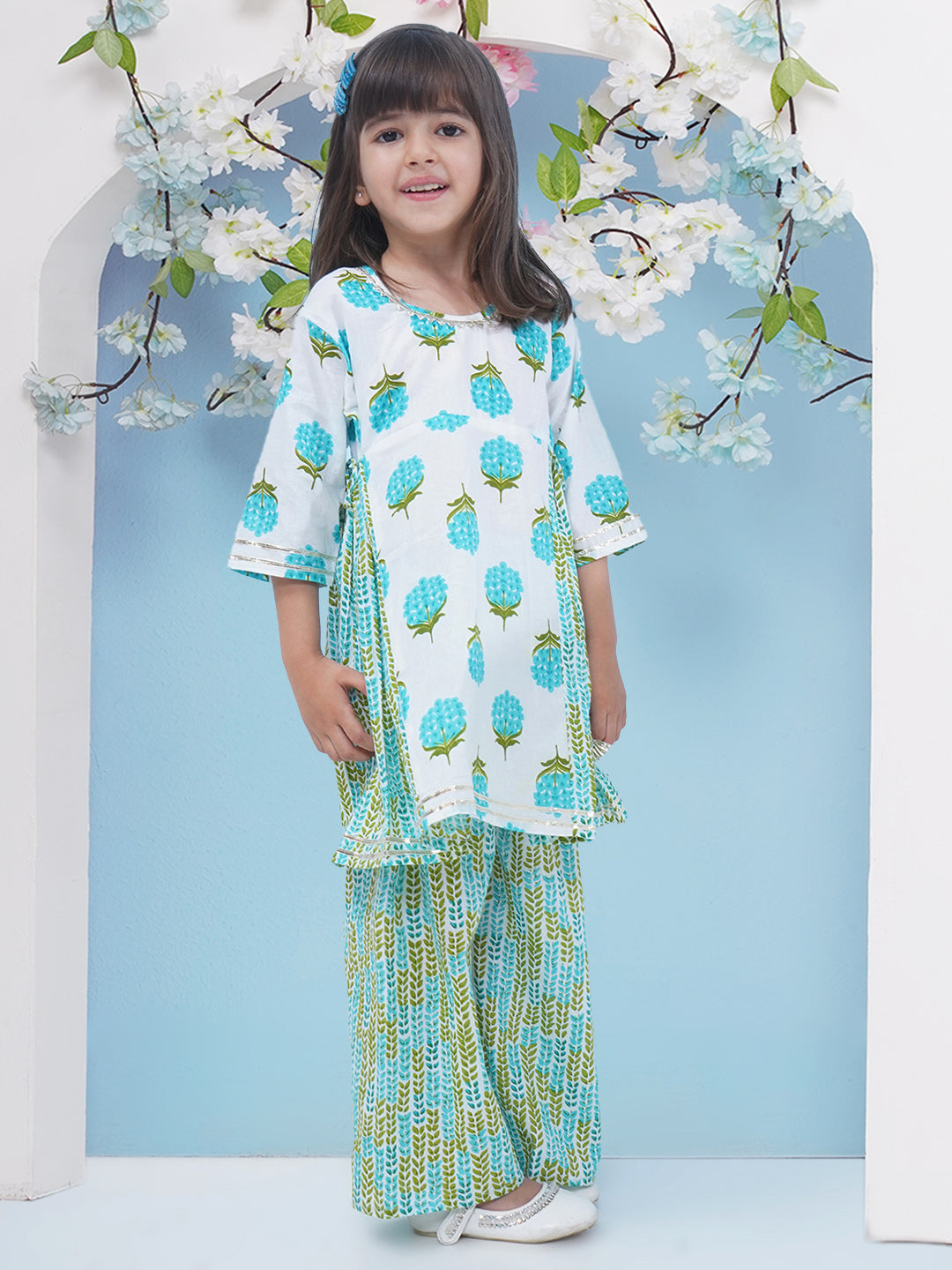 Girls Floral Printed Cotton A-line Kurti With Palazzo - Cyan