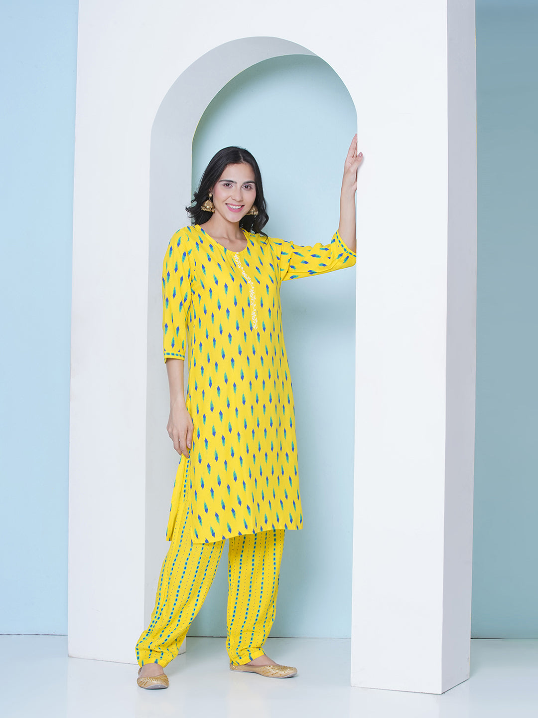 Printed Motifs Suit - Yellow