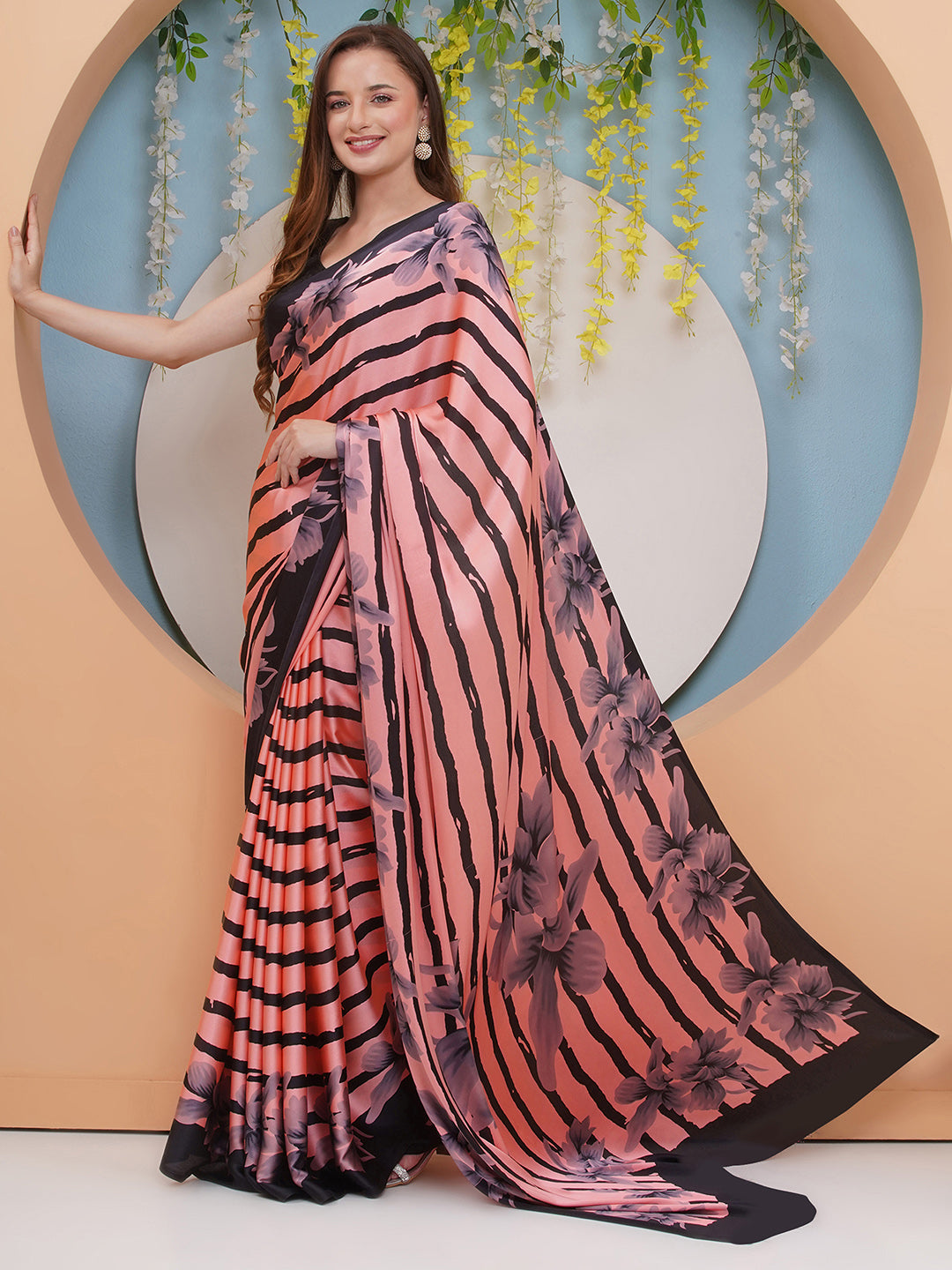 Graphic Printed Crepe-Silk Saree - Peach & Black