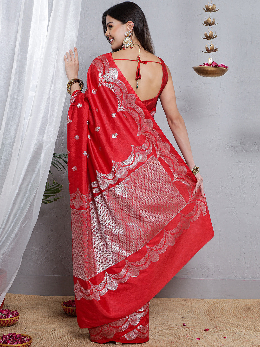 Banarasi Silk Mehrab Design Saree - Red