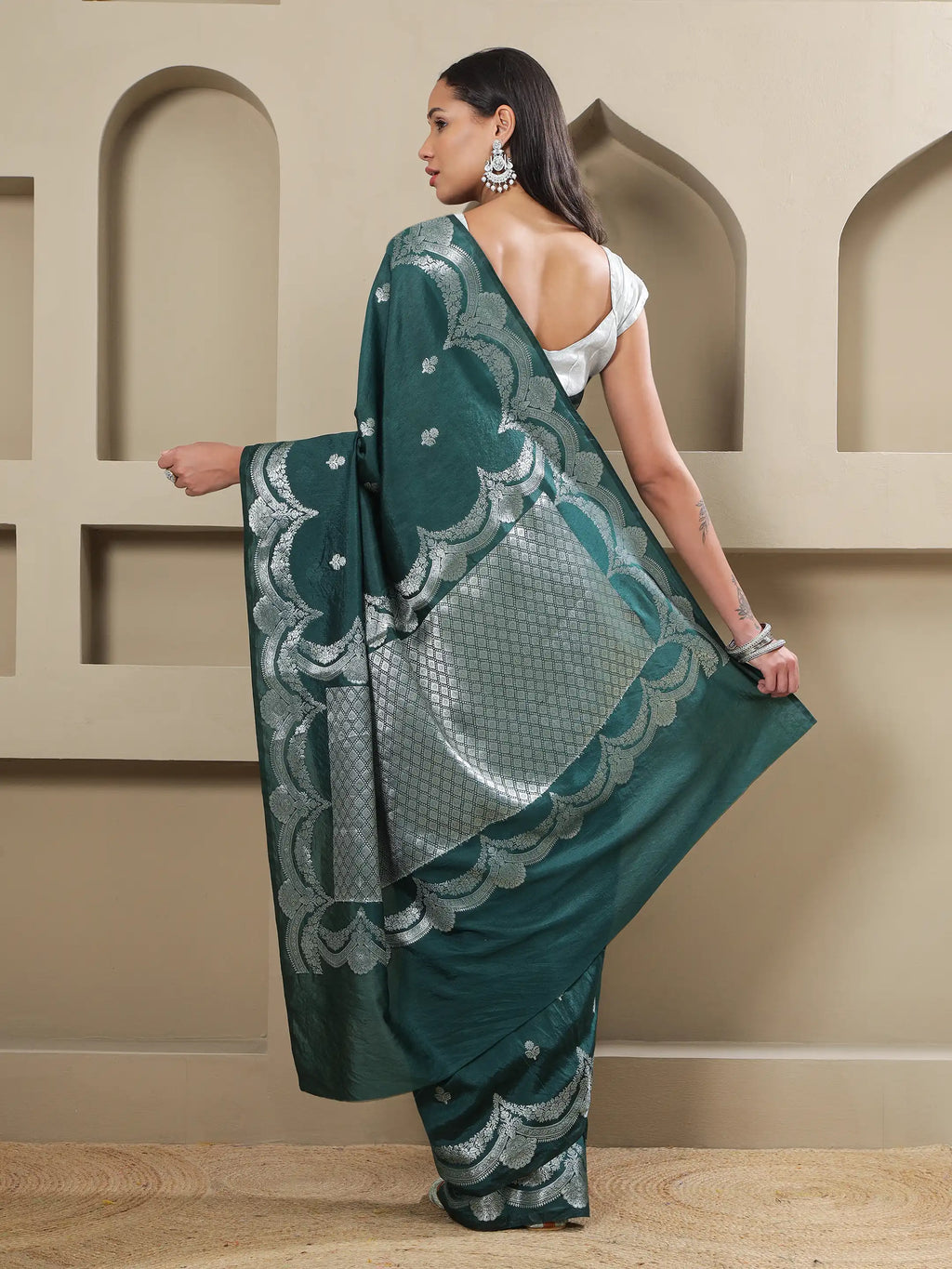 Banarasi Silk Mehrab Design Saree - Forest Green