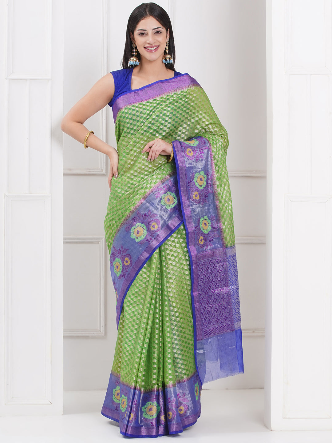 Banarasi Pure Georgette Floral Woven Saree – Green