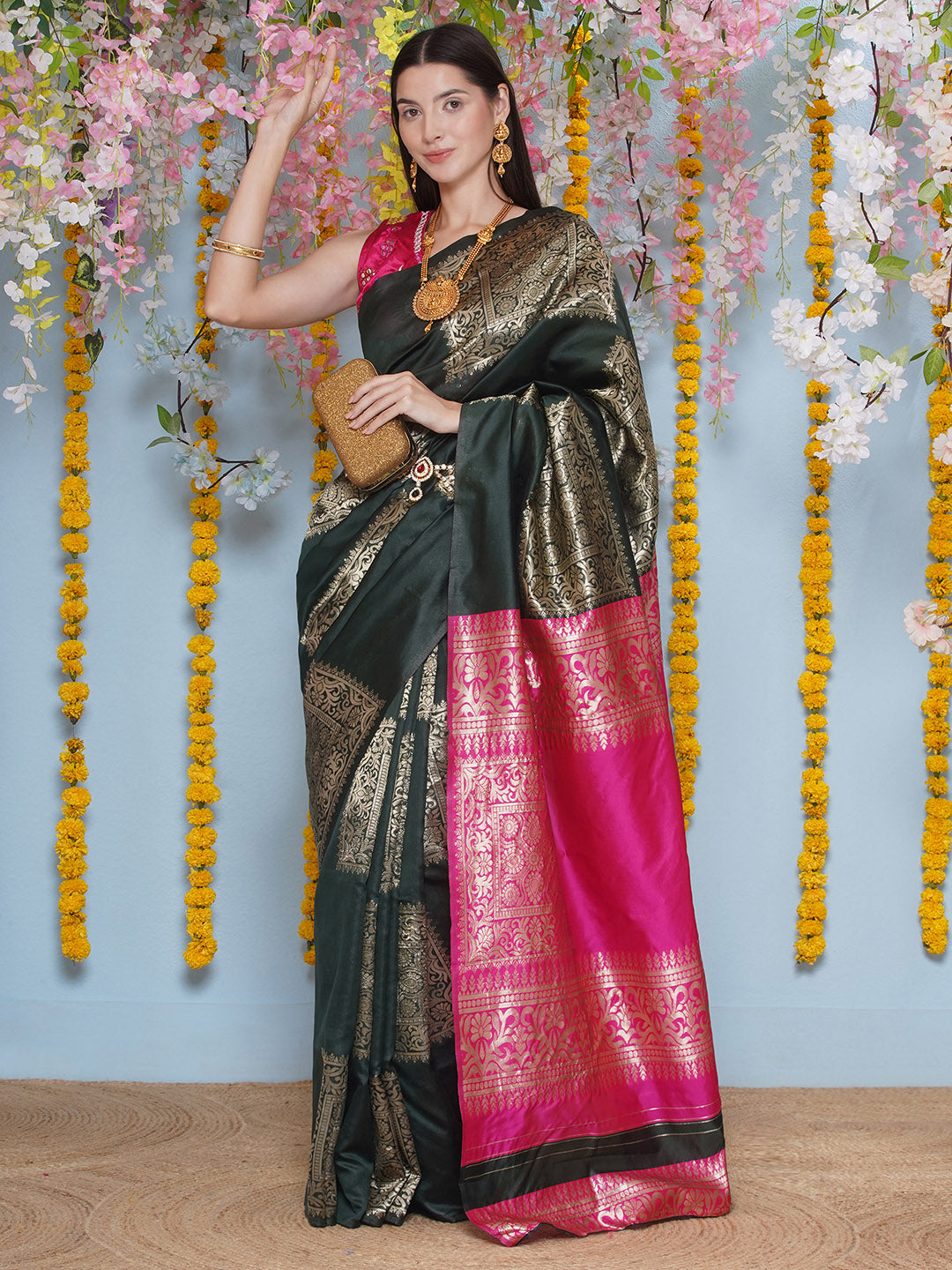 Silk Jacquard Zari Kanjeevaram Saree - Dark Green & Magenta Pink