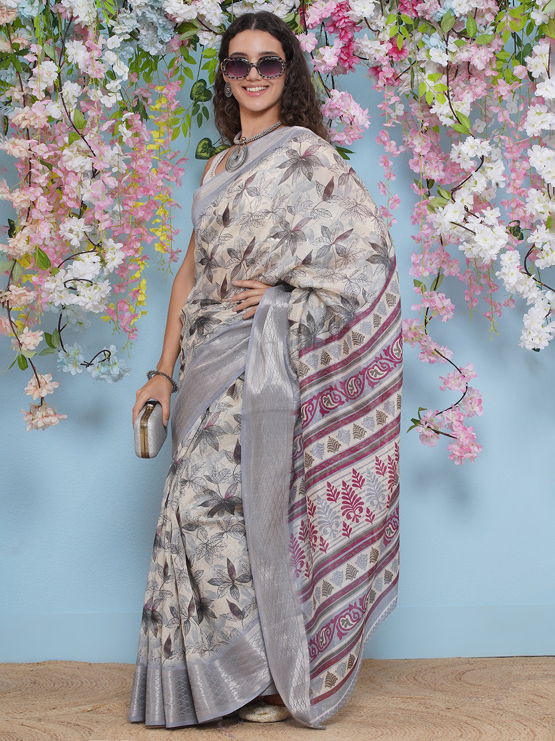 Cotton Silk Jacobean Pattern Saree - Grey