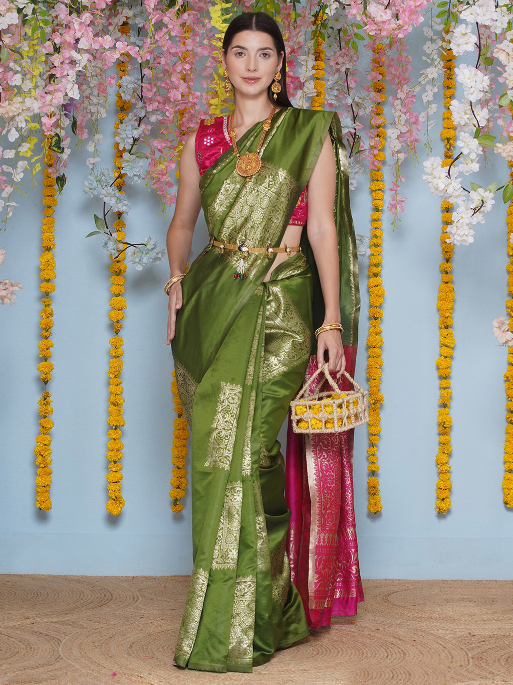Silk Jacquard Zari Kanjeevaram Saree - Bottle Green & Magenta Pink