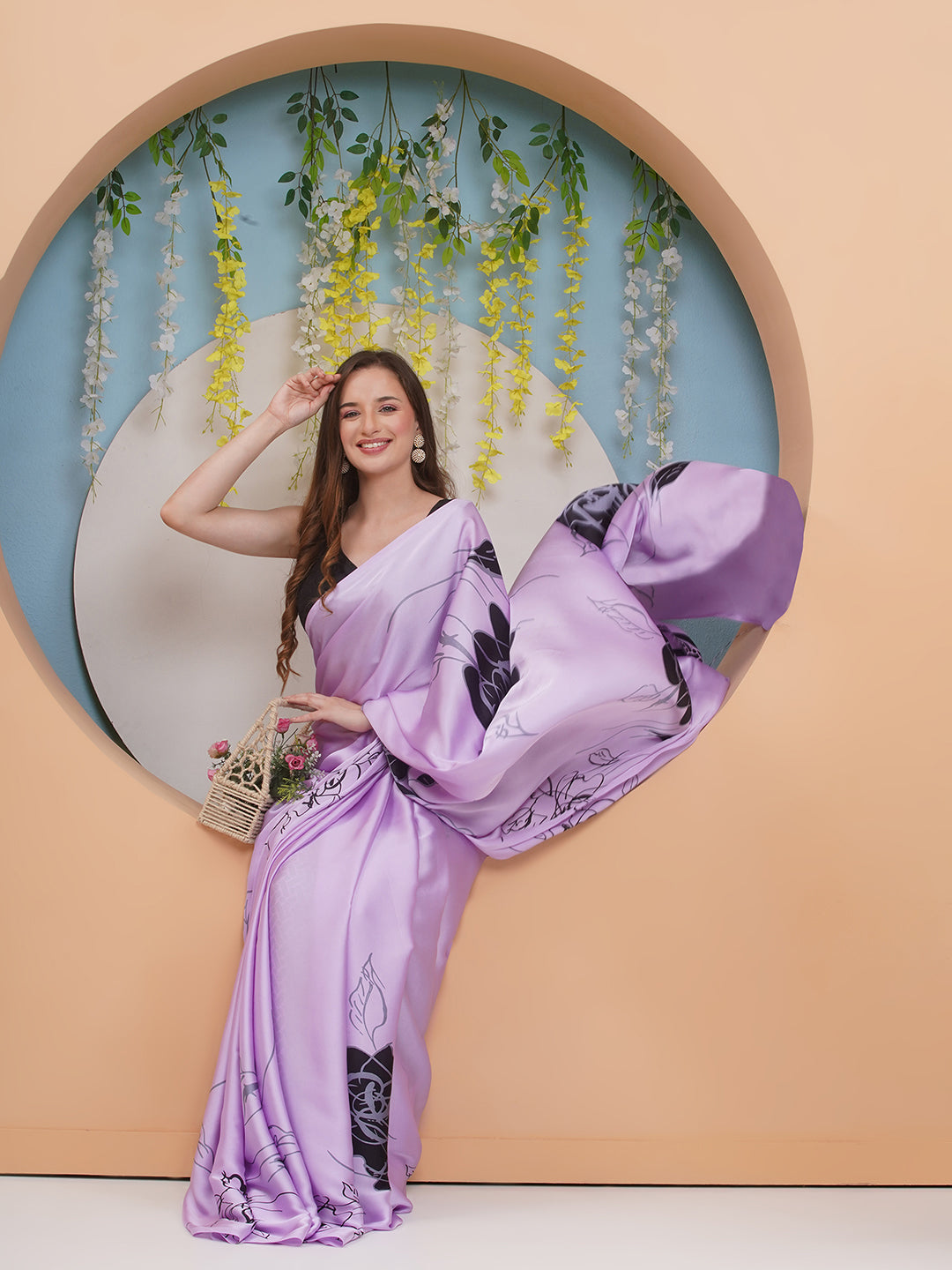 Graphic Printed Crepe-Silk Saree - Lavender