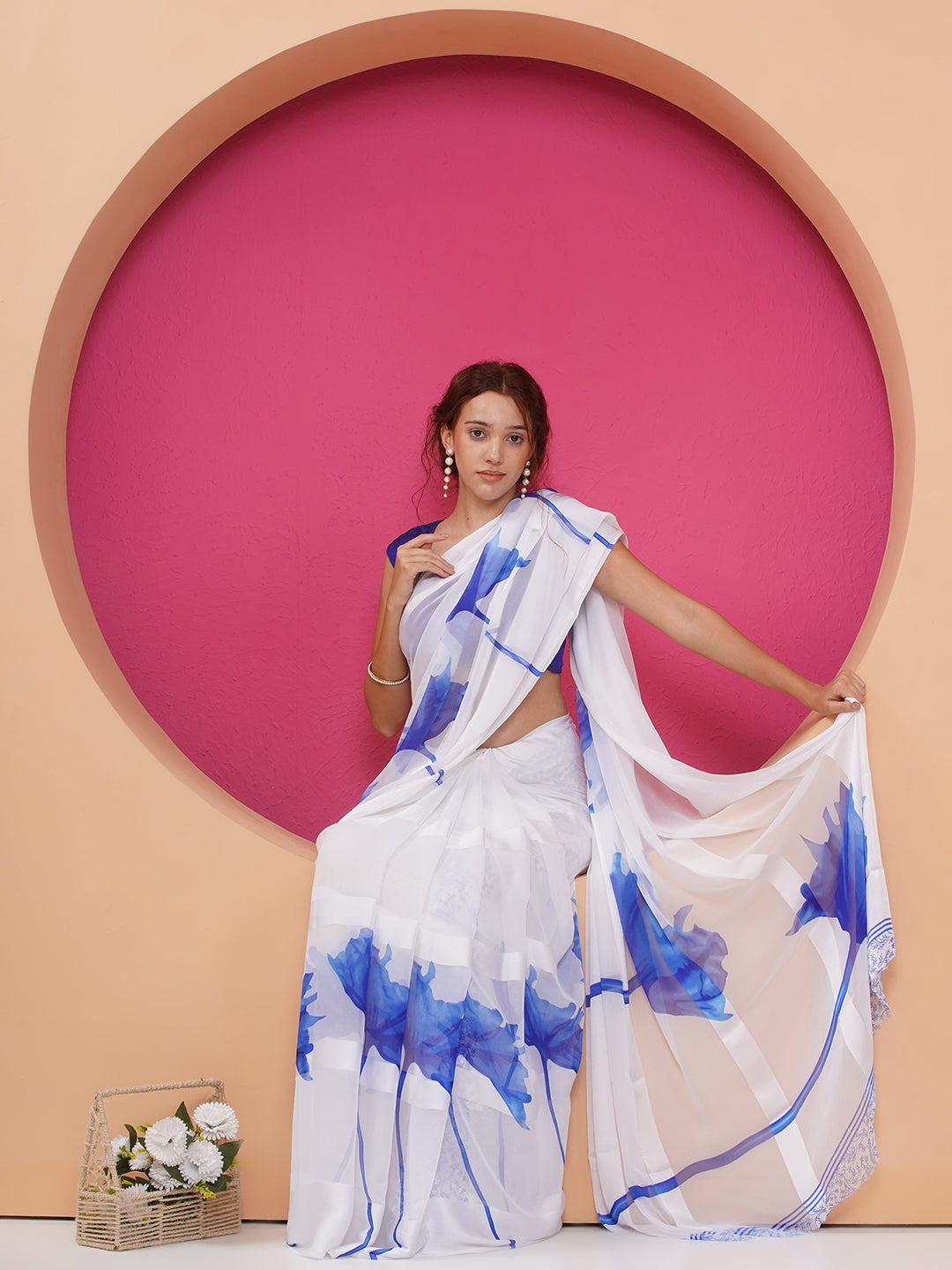 Floral Print Chiffon Saree - White-Blue