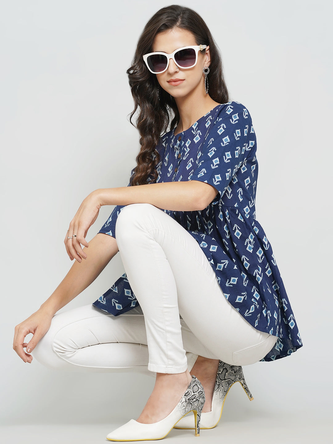 Trendy womens tops