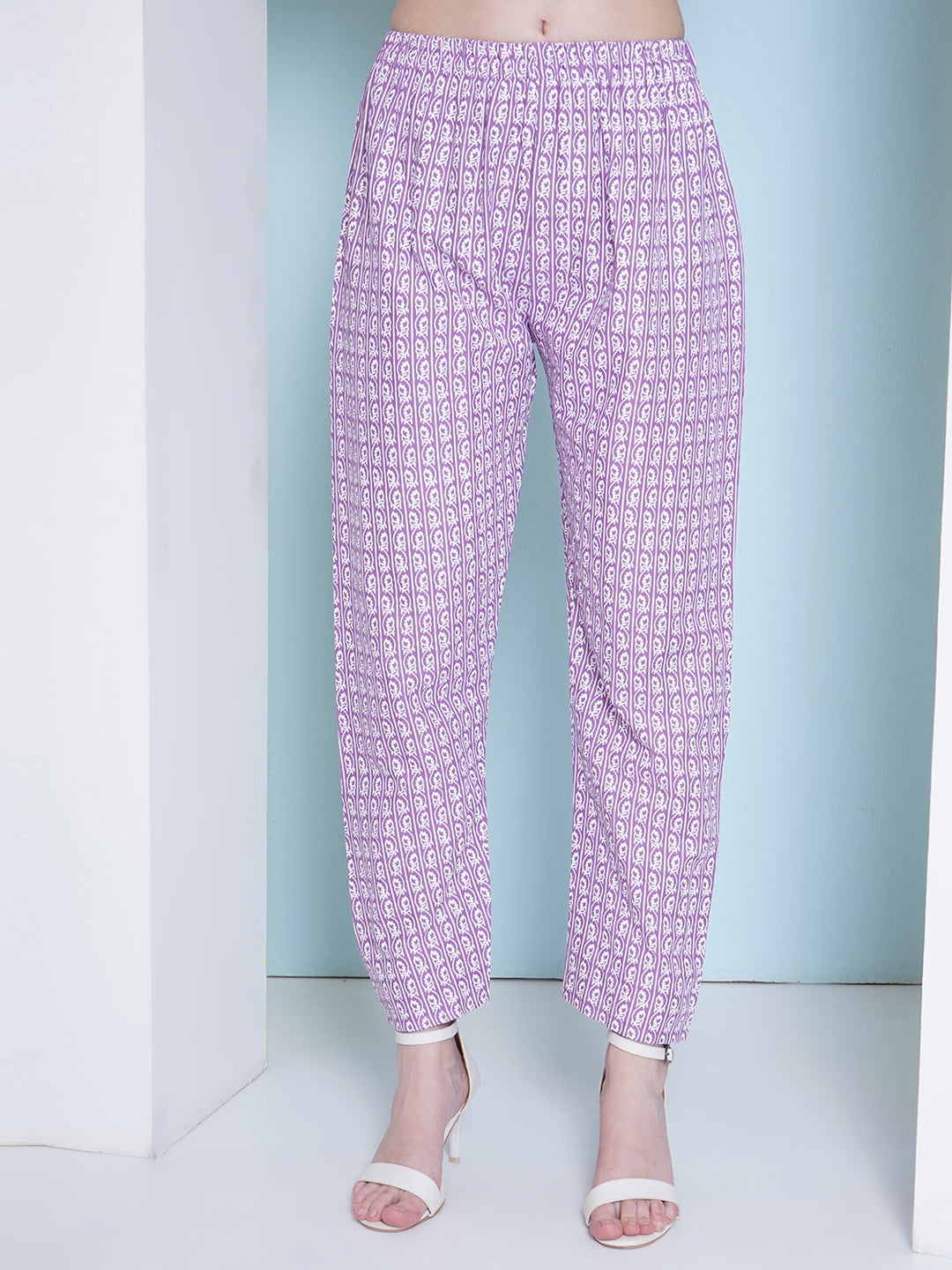 Nyra Cut Kurti & Pant Set - Purple