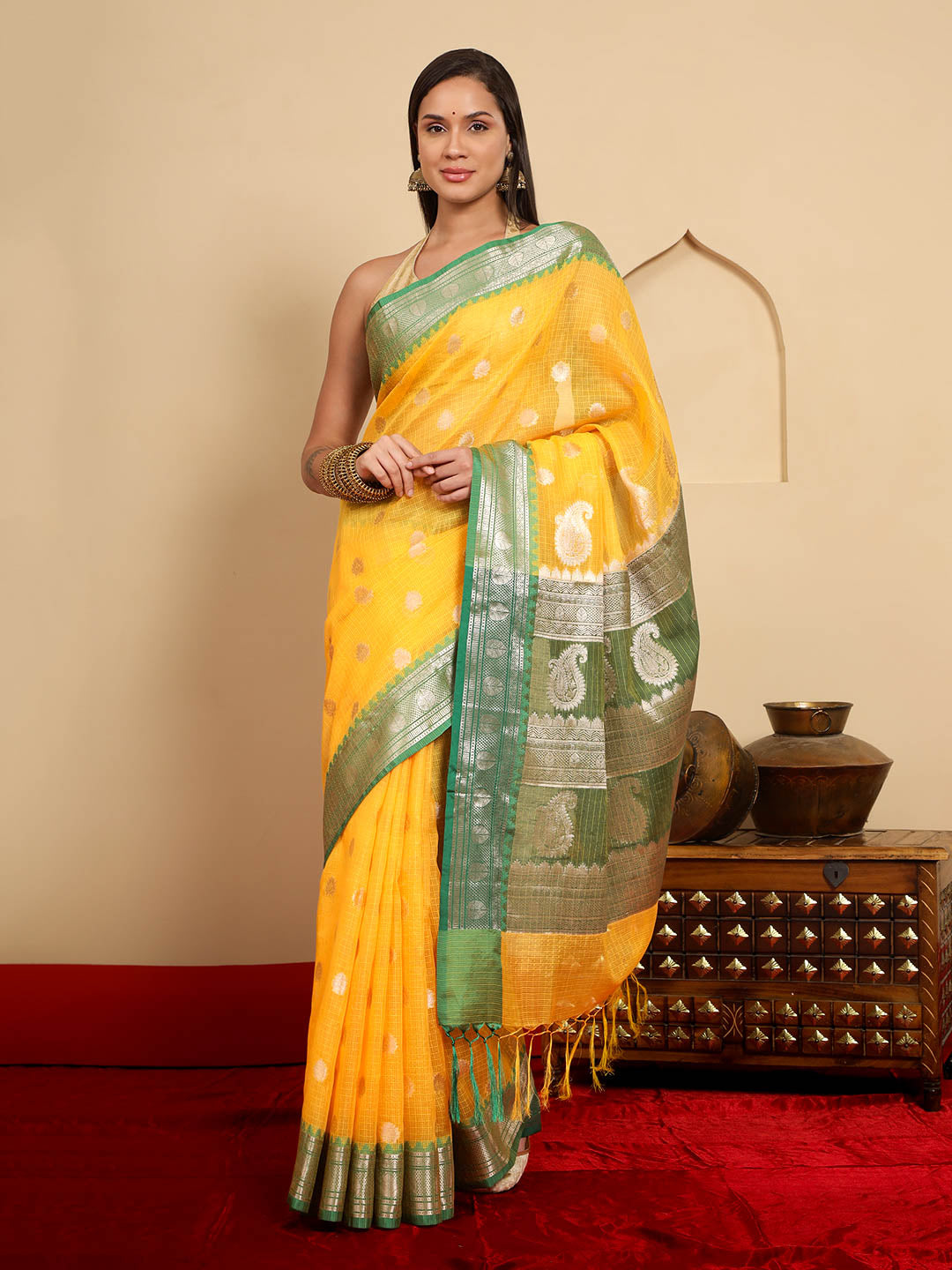 Ushama - Saffron