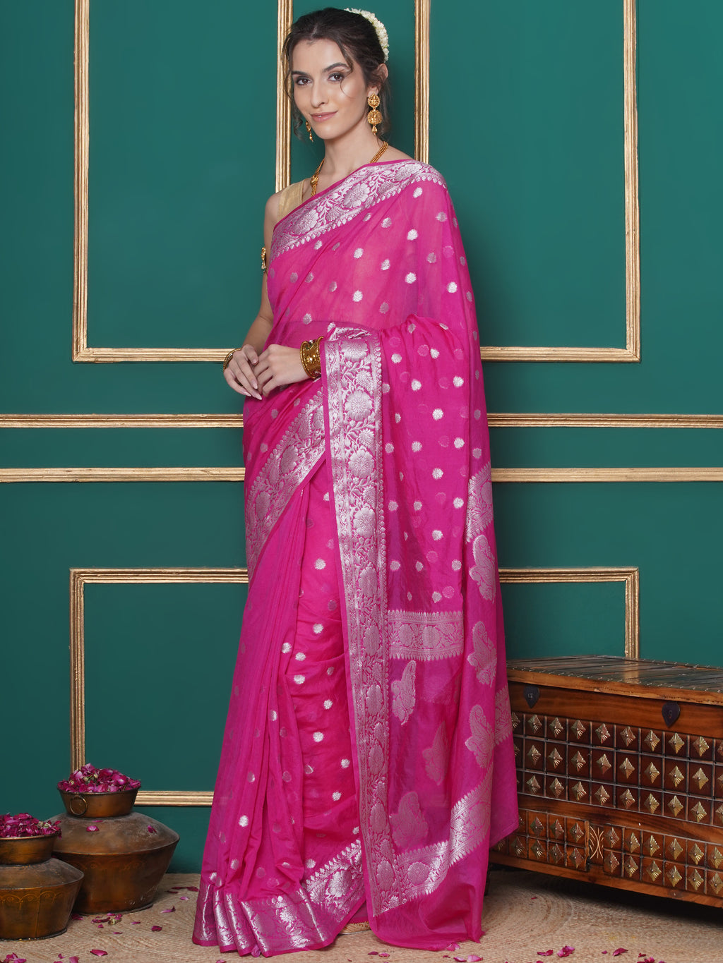 Banarasi Georgette Woven Zari Buti Saree - Magenta Pink