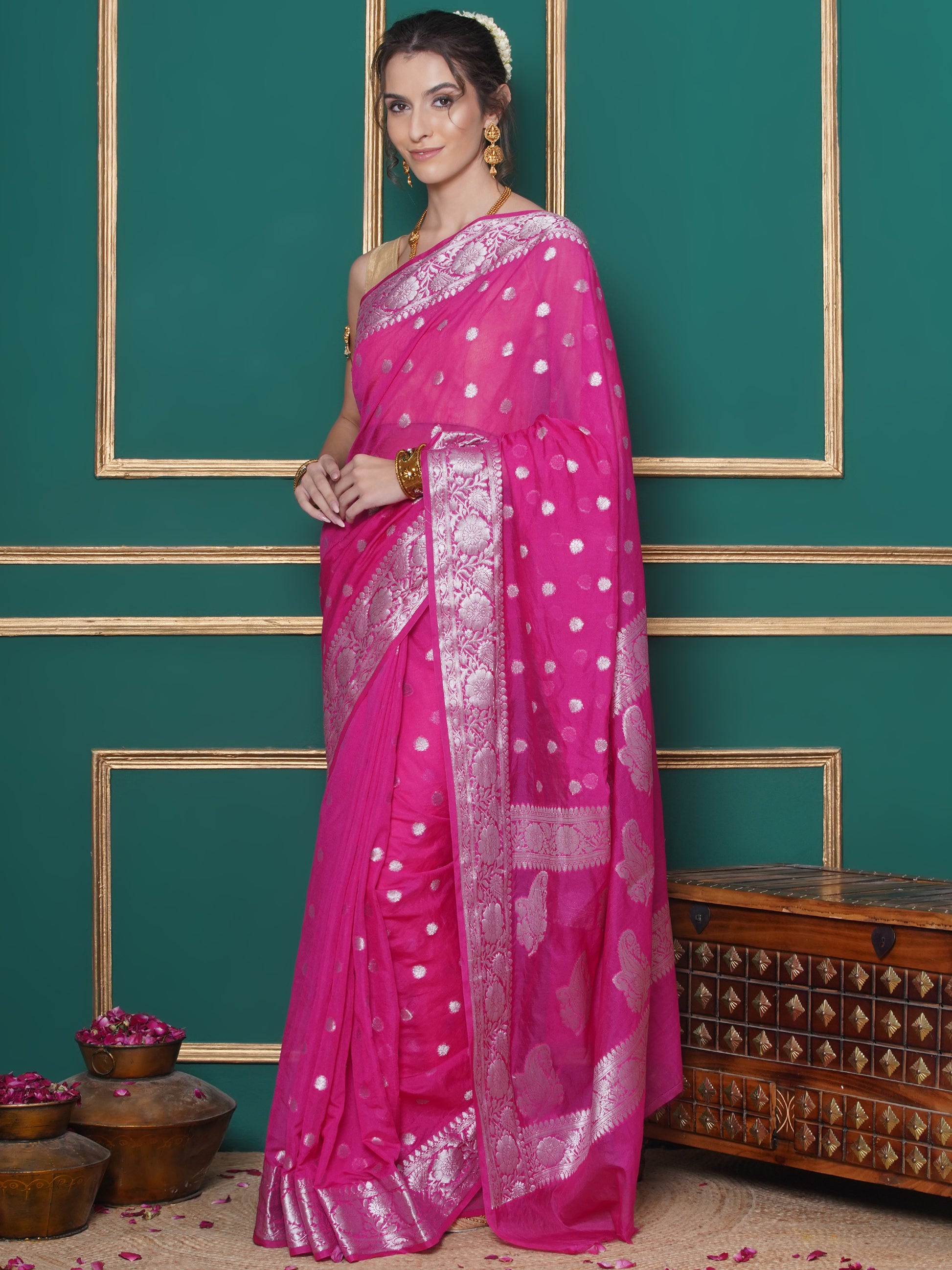 Banarasi Georgette Woven Zari Buti Saree - Magenta Pink