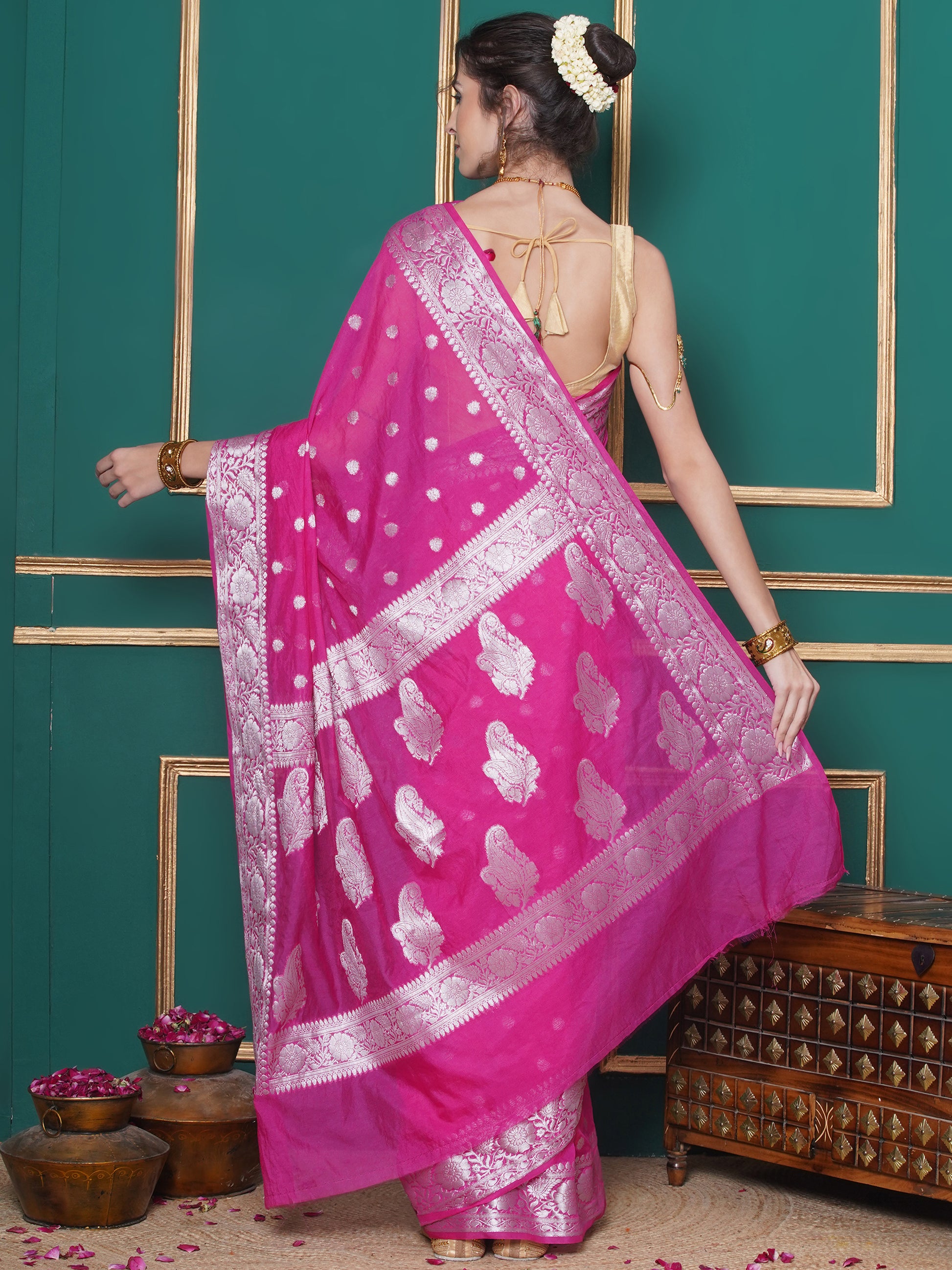 Banarasi Georgette Woven Zari Buti Saree - Magenta Pink