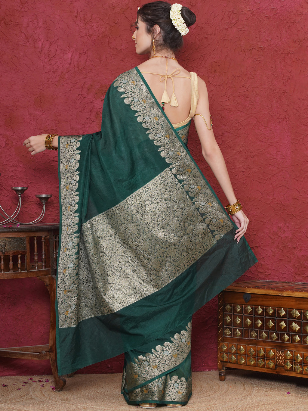 Banarasi Raw Silk With Zari Border - Phthalo Green