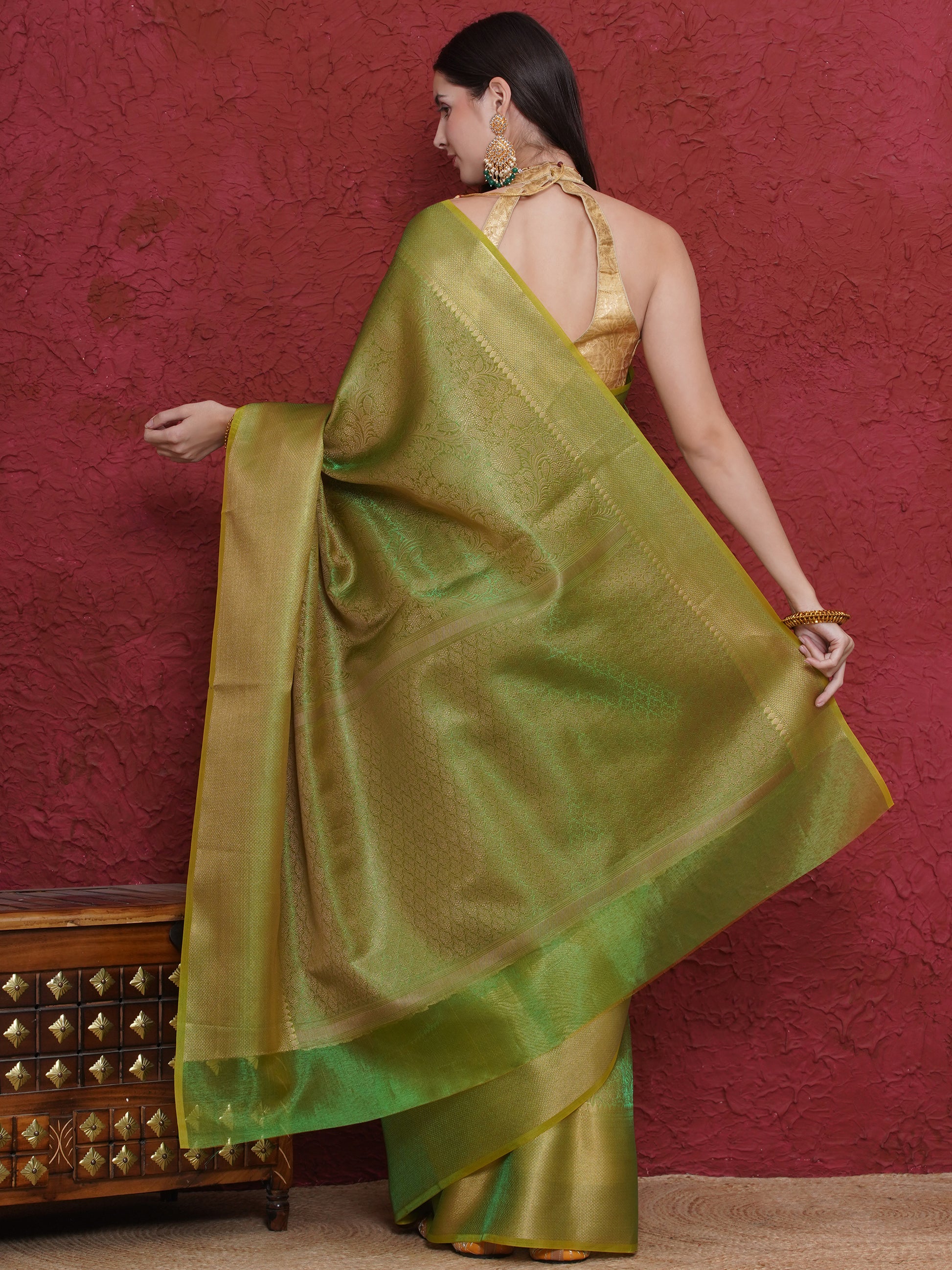 Banarasi Dual-Tone Tissue Saree - Green