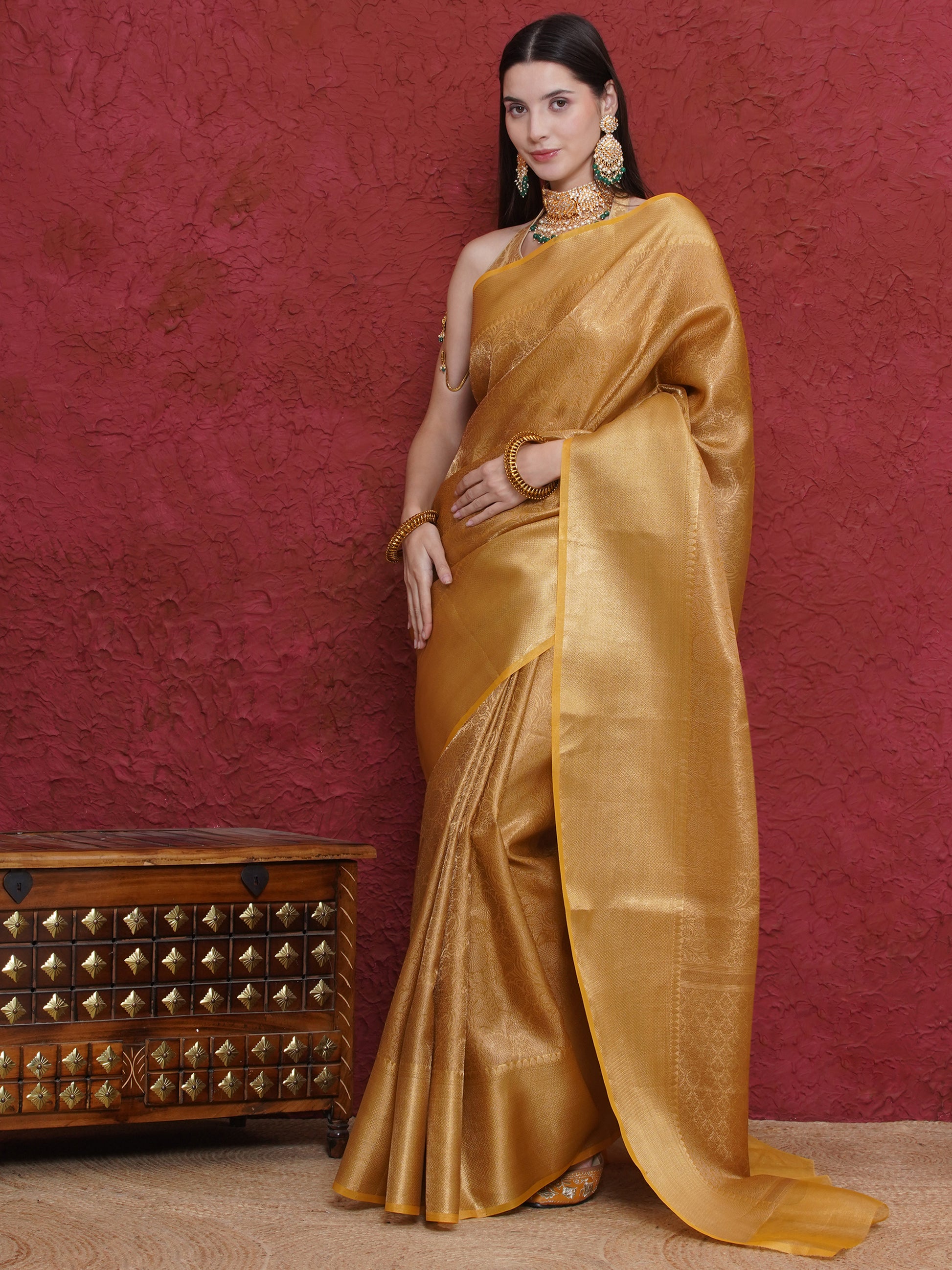 Banarasi Dual-Tone Tissue Saree - Gold