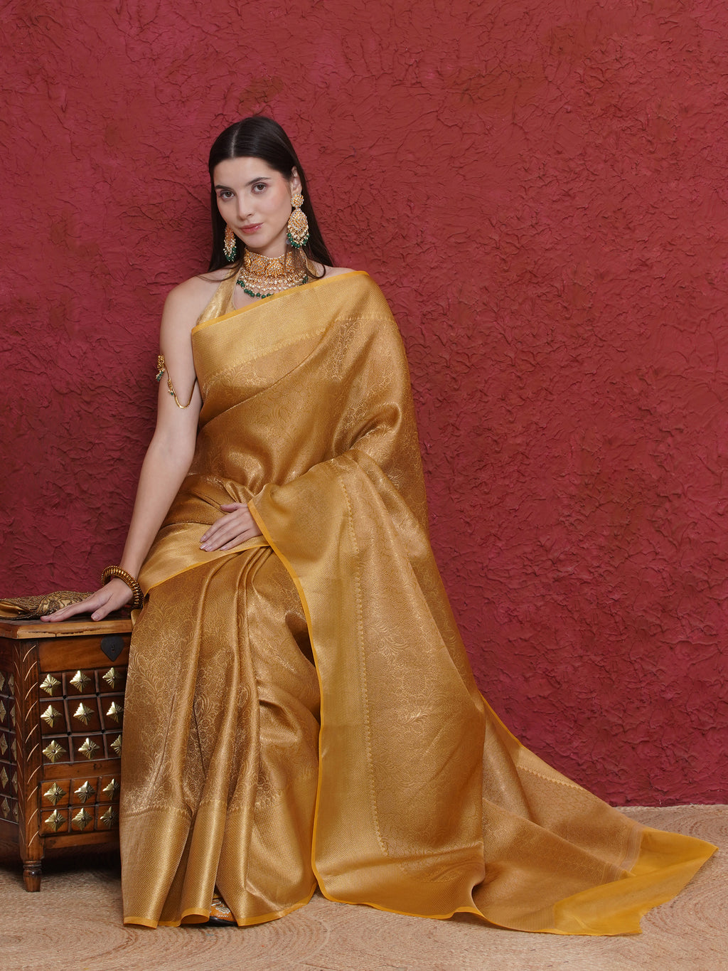 Banarasi Dual-Tone Tissue Saree - Gold