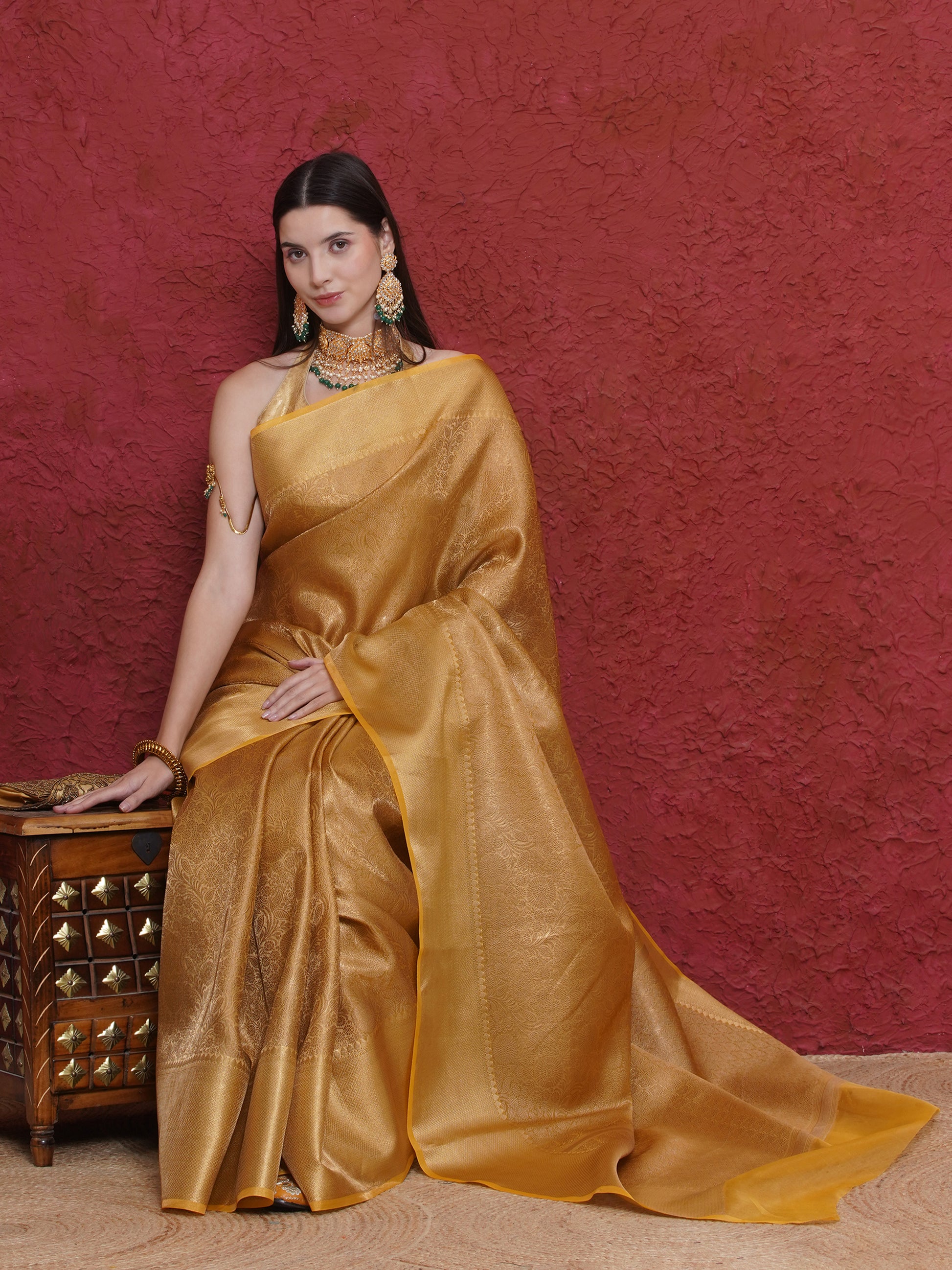 Banarasi Dual-Tone Tissue Saree - Gold