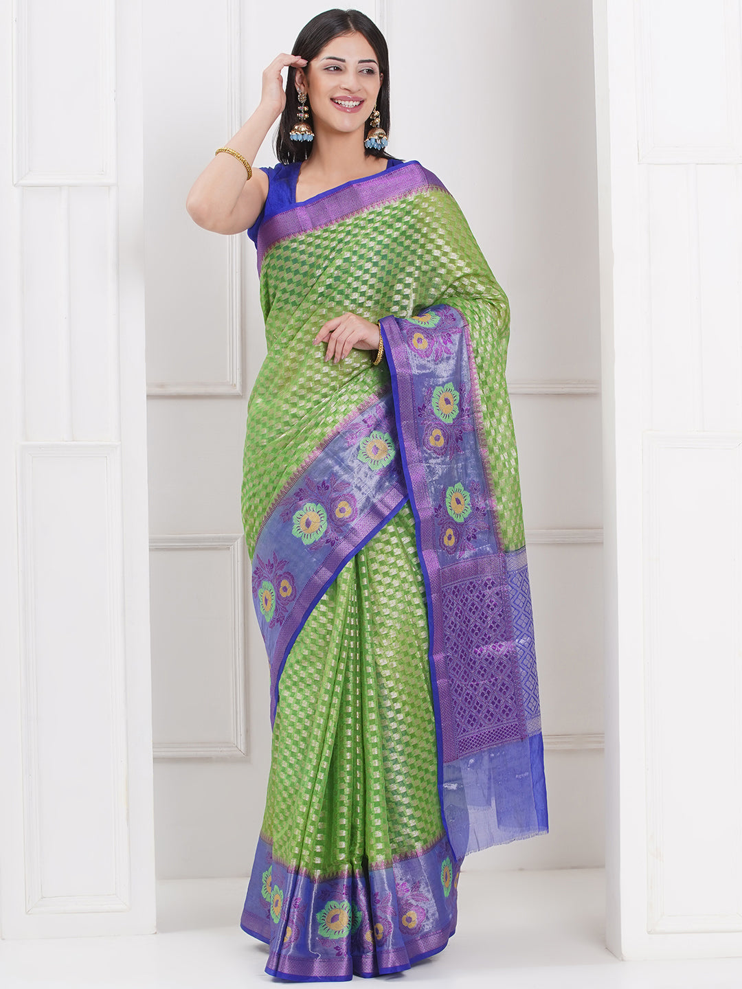 Banarasi Pure Georgette Floral Woven Saree – Green