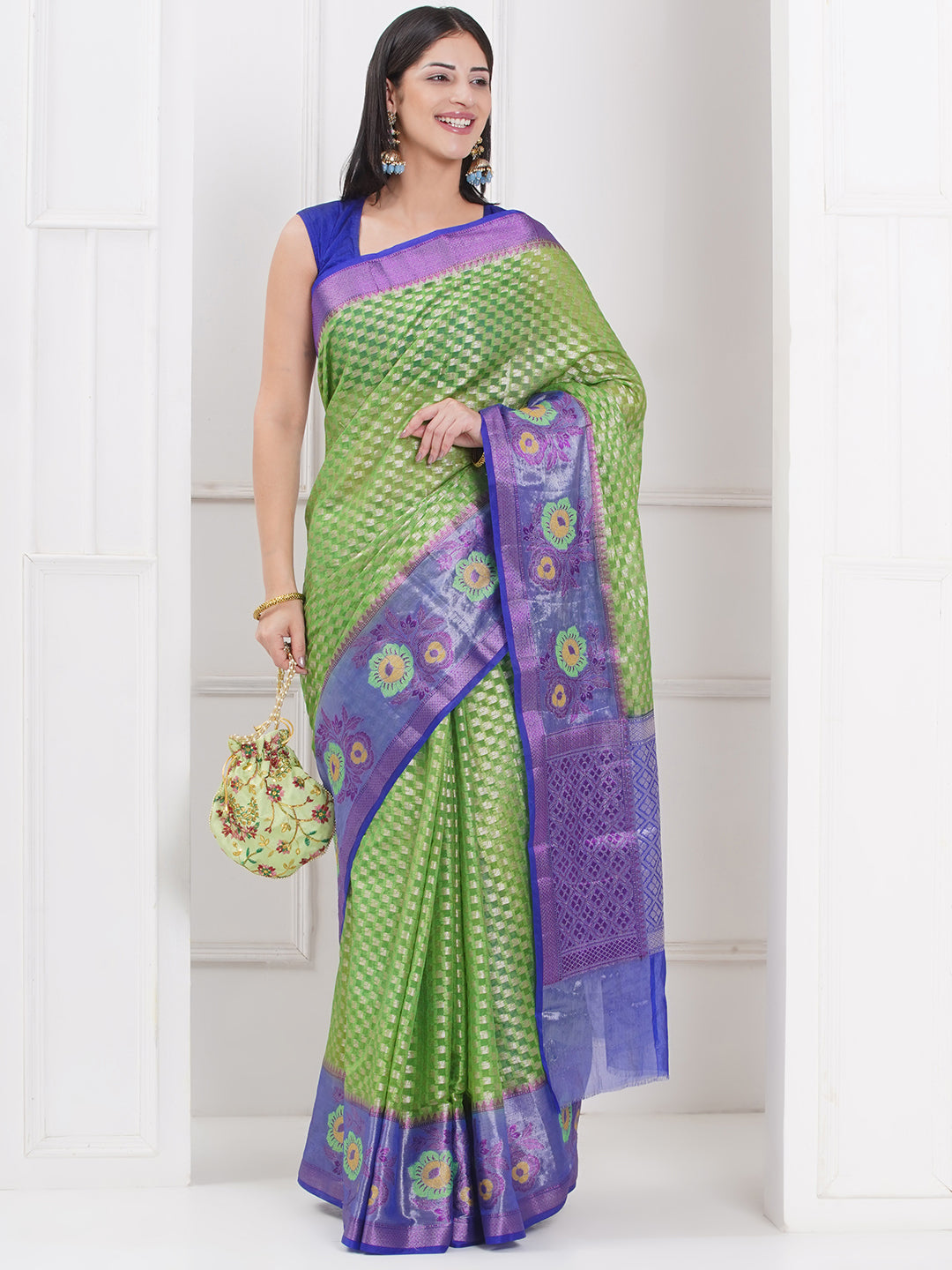 Banarasi Pure Georgette Floral Woven Saree – Green