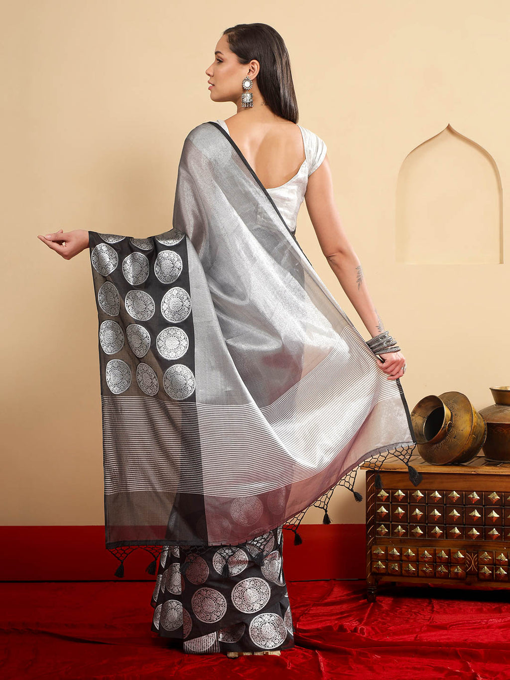 Buwanisha - Grey