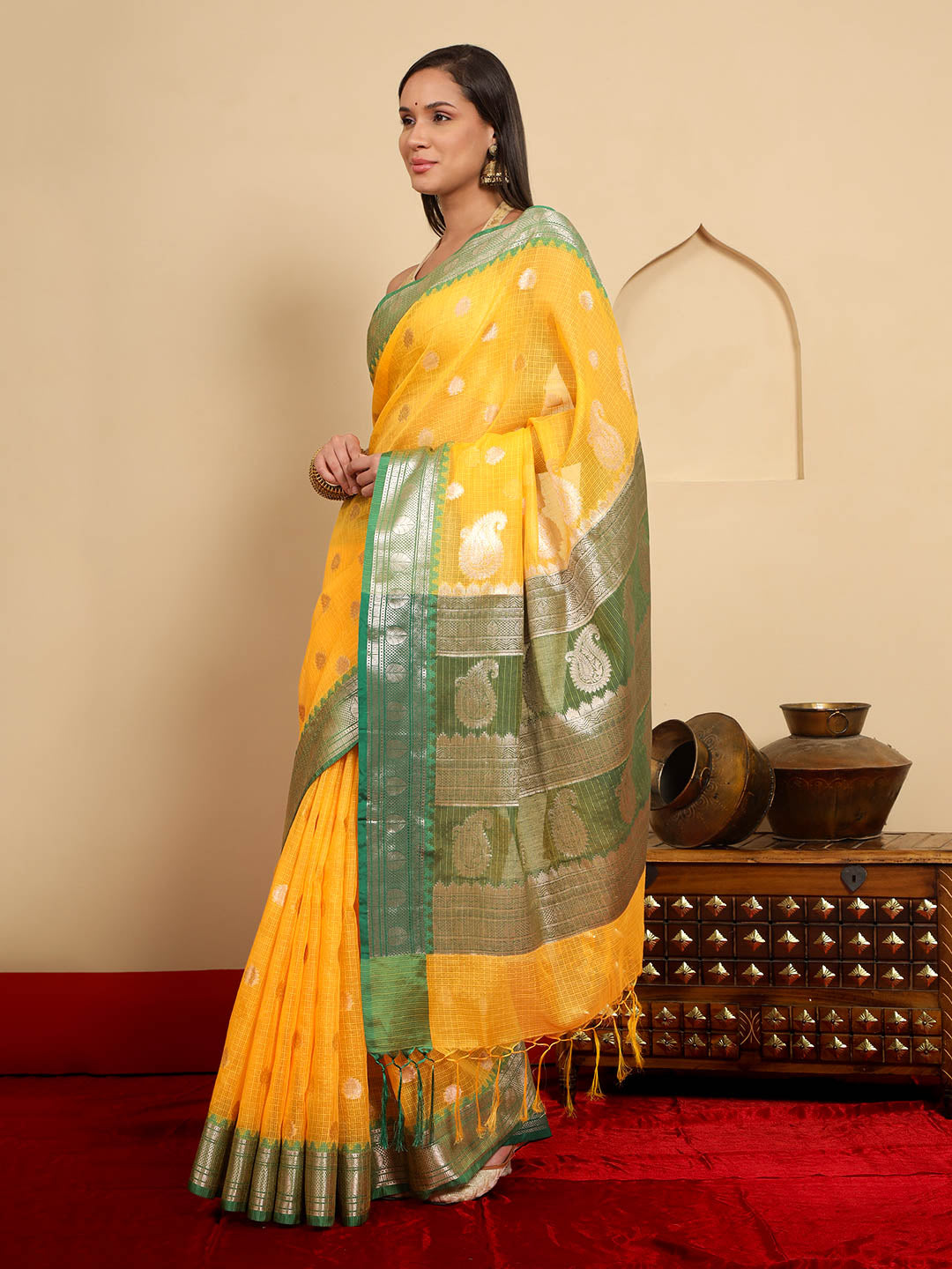 Ushama - Saffron